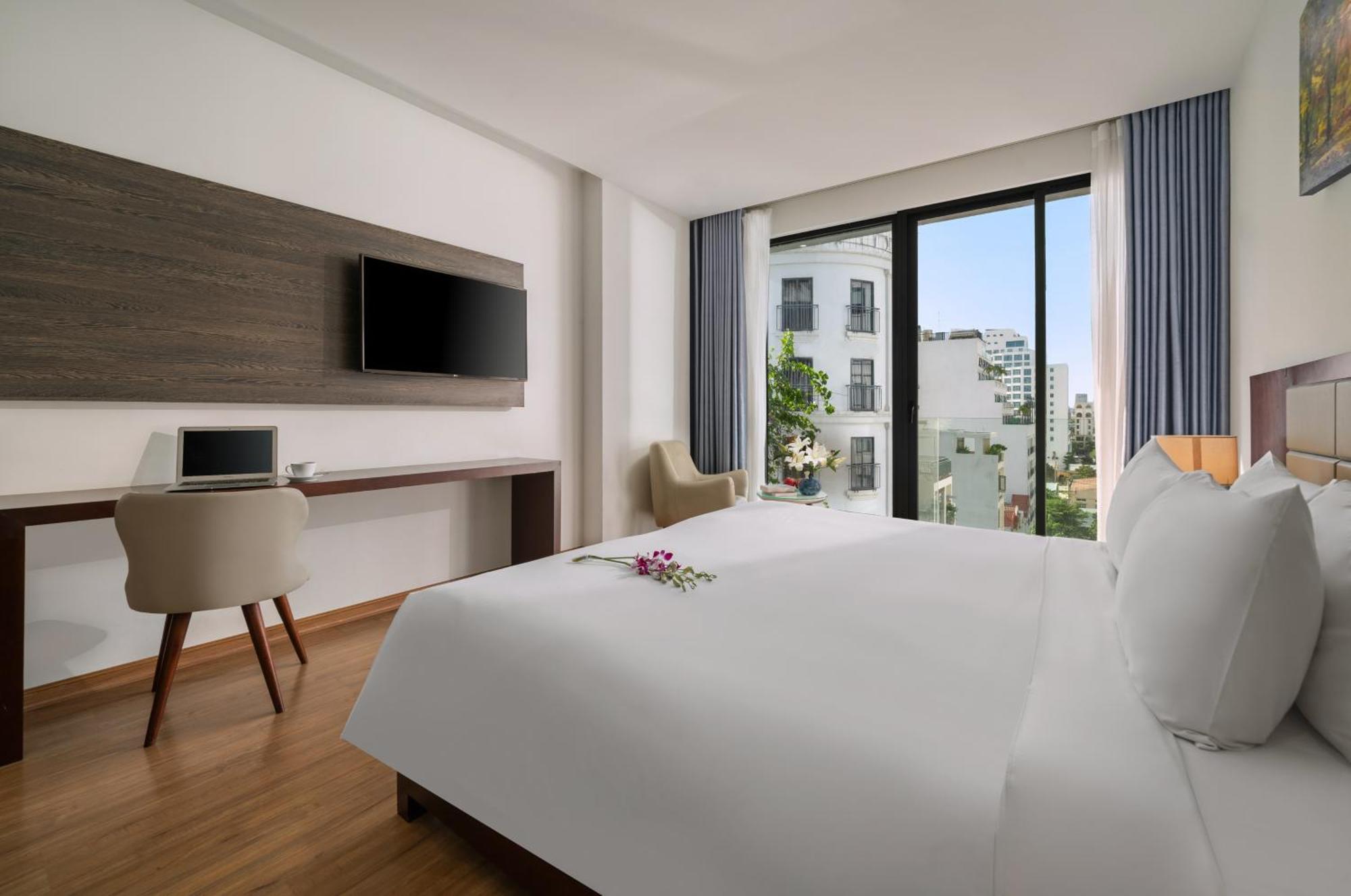 Aria Grand Hotel & Spa Дананг Екстериор снимка