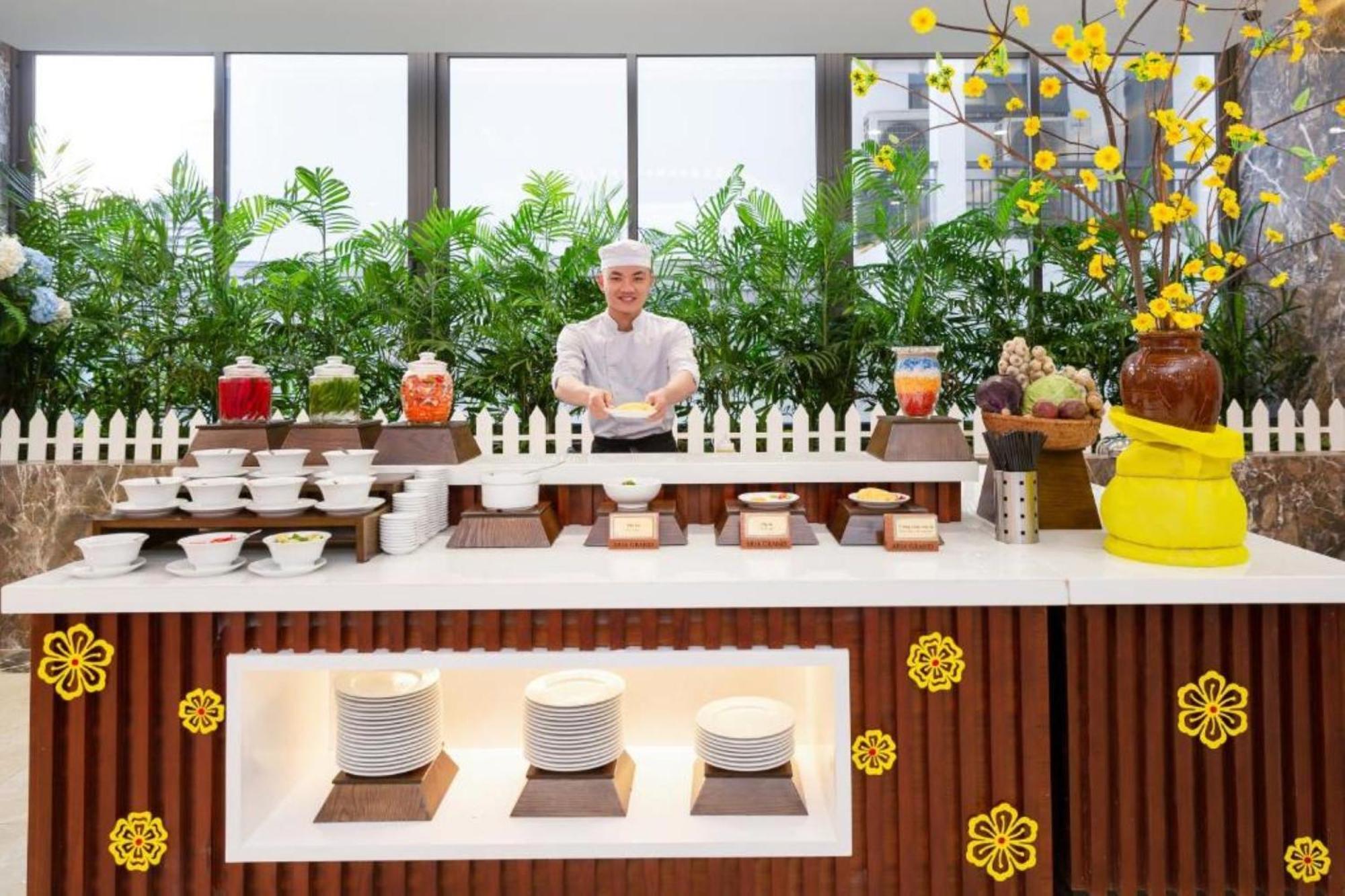 Aria Grand Hotel & Spa Дананг Екстериор снимка
