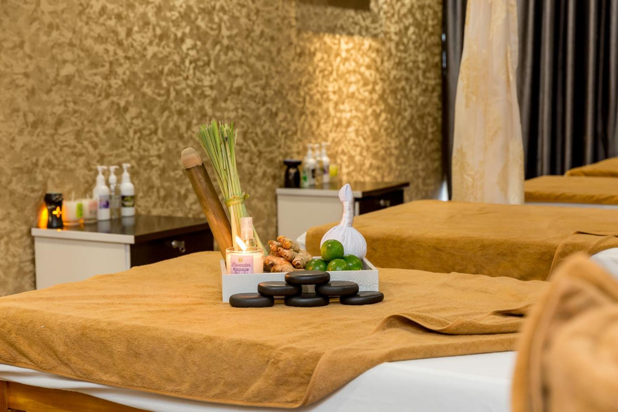 Aria Grand Hotel & Spa Дананг Екстериор снимка